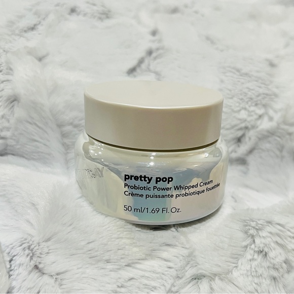 Saturday Skin Prebiotic Power Whipped Cream Moisturizer - Picture 2 of 5
